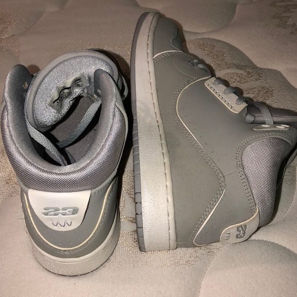 Jordan 23s - Picture 3 of 5